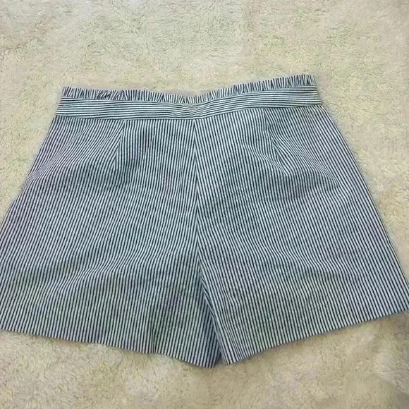 J.Crew Size 8 Women Stripes Shorts Blue/ White - Picture 2 of 5